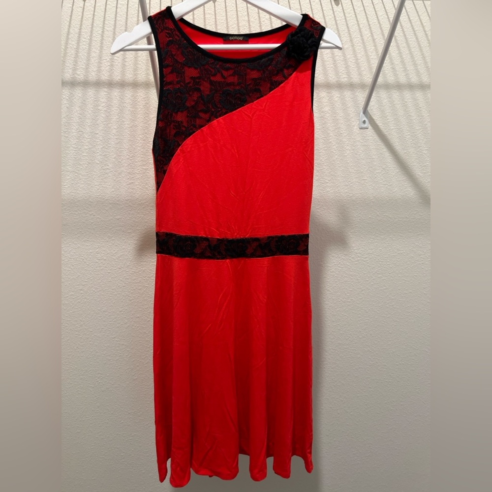 SERGE Red Midi Dress with black lace accent, Size: S, Almost new